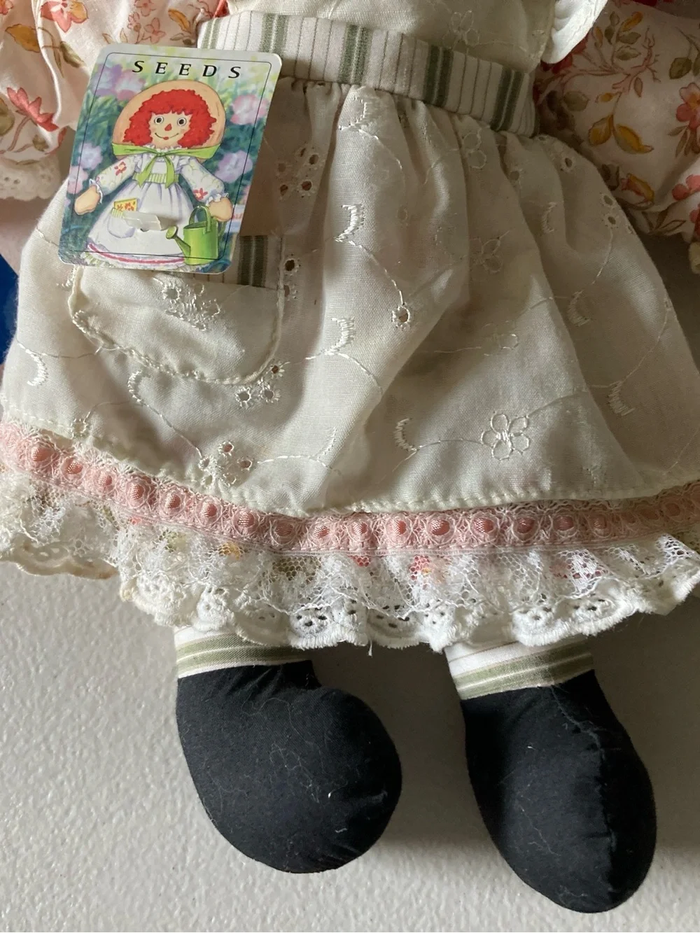 Raggedy Ann Springtime 14” Rag Cloth Doll Red Hair Hat Outfit by Applause